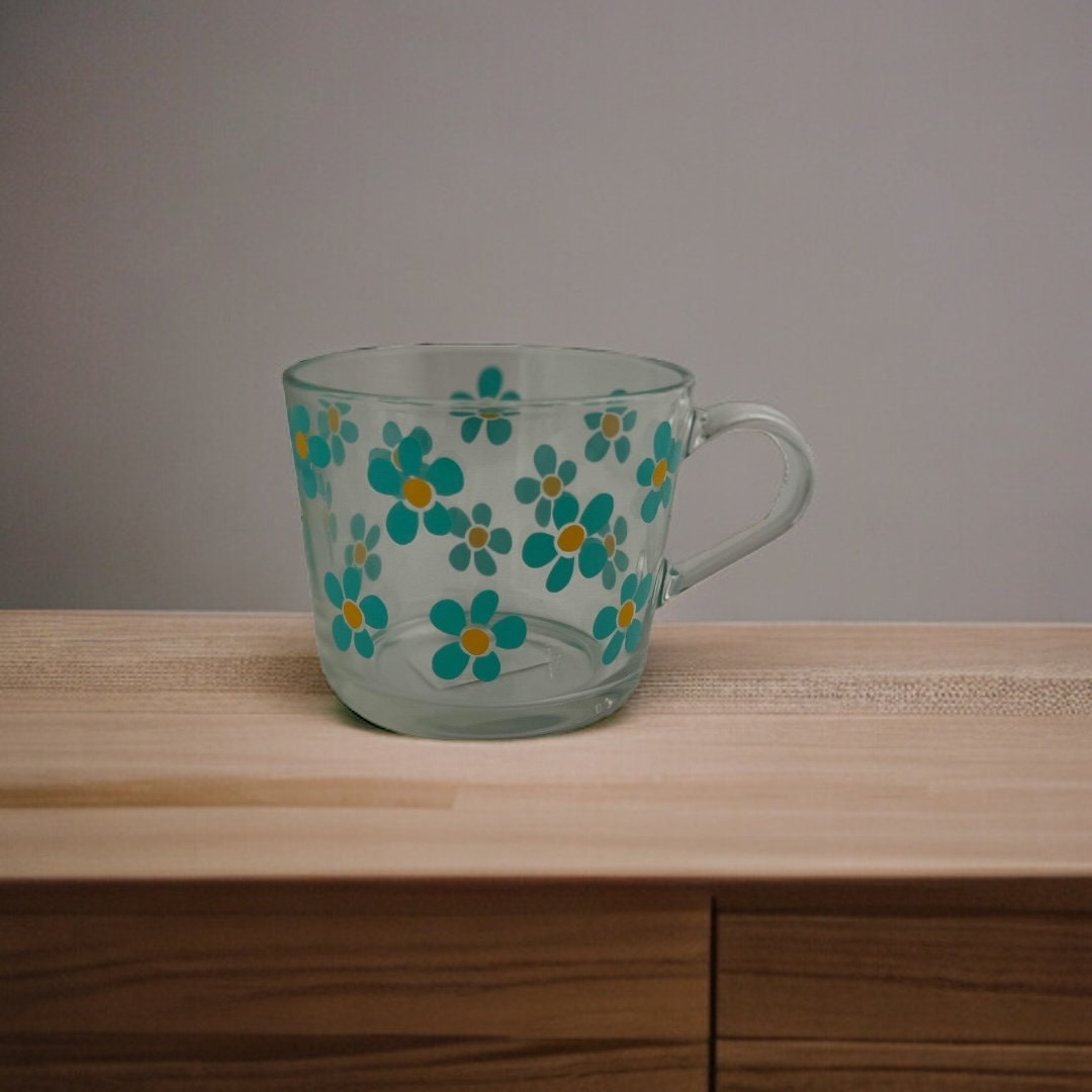 Daisy Glass mug, flower mug, Mothers day