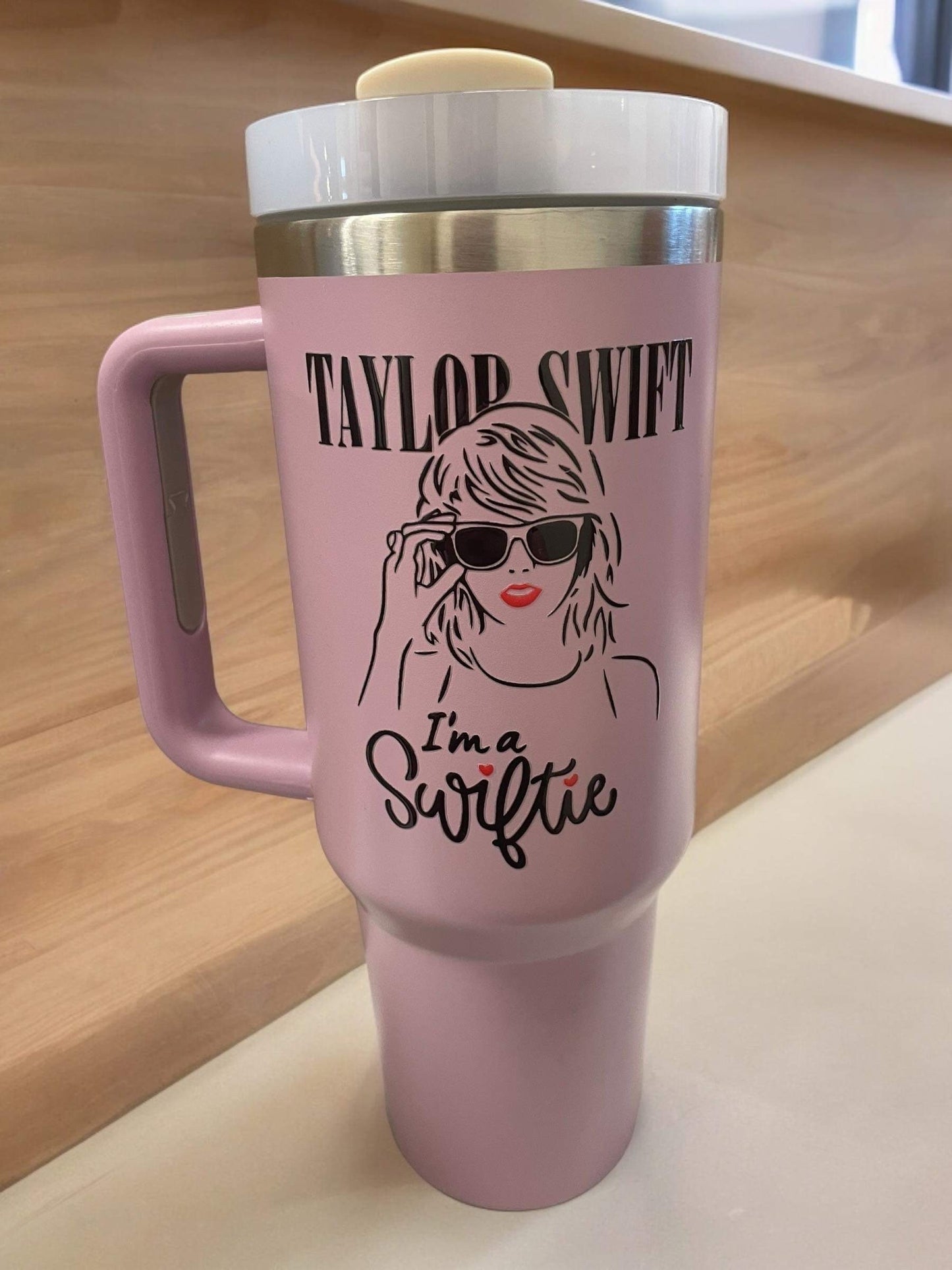 Taylor swift 40oz Stanley dupe with handle